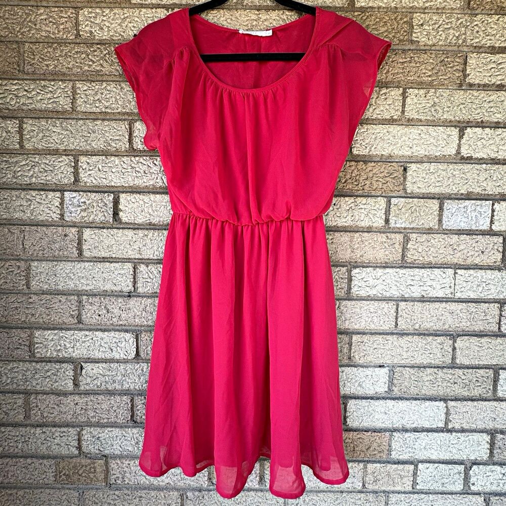 Lush Women's Pink Chiffon Lined Mini Dress Pleated Cap Sleeve Scoop Neck S